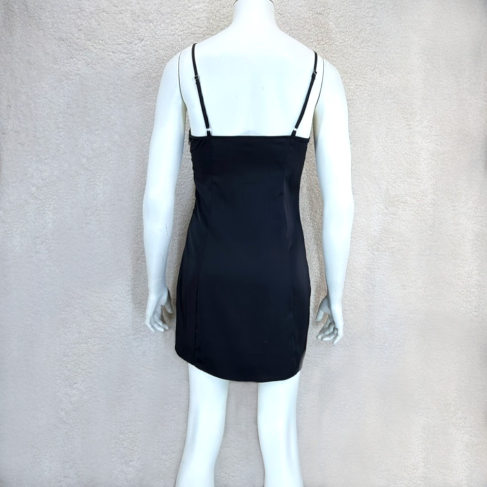 Forever21 Black S Mini Dress Spaghetti Adjustable Straps Square Neck Classic 90s - Picture 2 of 9
